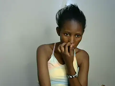 Snapshot of Kasweet_Lee chatting on March 13, 2025, 12:59 am Kasweet Lee online show from March 13, 2025, 12:59 am