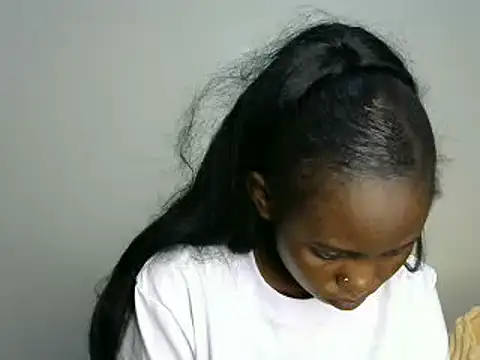 Snapshot of Kasweet_Lee chatting on March 16, 2025, 2:33 pm Kasweet Lee online show from March 16, 2025, 2:33 pm