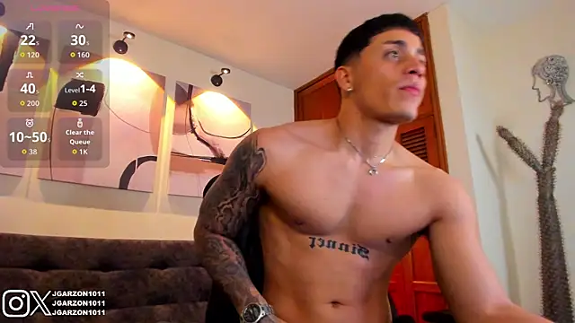  joansoto online show from April 8, 2026, 1:33 pm