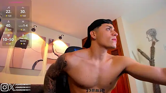  joansoto online show from April 15, 2026, 3:19 pm