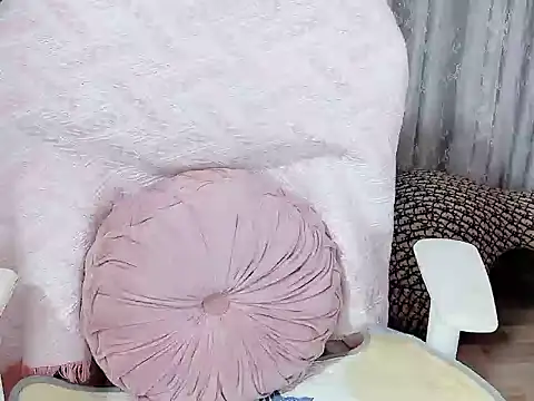 Snapshot of _Lygn__ chatting on September 28, 2025, 12:38 am Lygn online show from September 28, 2025, 12:38 am