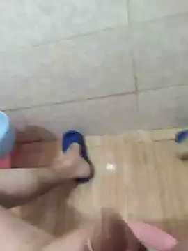 ssikerek23 online show from April 7, 2026, 9:15 pm