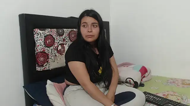 yournaughtyandsexyprinces online show from January 17, 2025, 3:45 am
