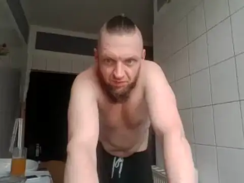 Snapshot of donhulio482 chatting on March 11, 2025, 8:41 am donhulio482 online show from March 11, 2025, 8:41 am