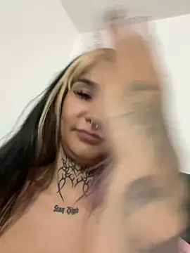 Snapshot of party-naugthysex chatting on March 16, 2025, 1:07 am party-naugthysex online show from March 16, 2025, 1:07 am