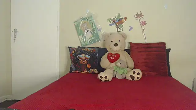 Blacktittiex02 online show from April 8, 2026, 12:32 am