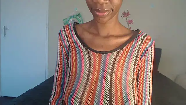 Blacktittiex02 online show from June 27, 2026, 3:17 pm