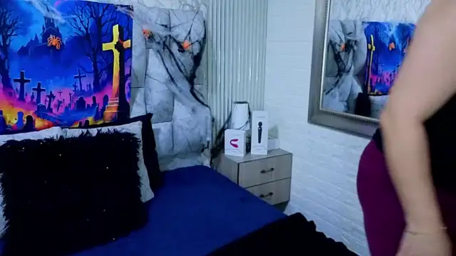 Snapshot of charlotte__G chatting on October 30, 2025, 11:44 am charlotte G online show from October 30, 2025, 11:44 am