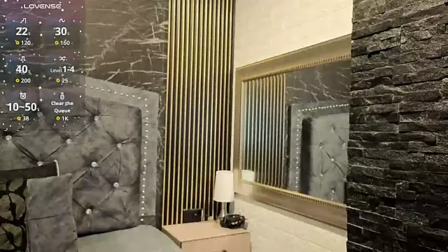 Snapshot of charlotte__G chatting on December 21, 2025, 9:49 am charlotte G online show from December 21, 2025, 9:49 am