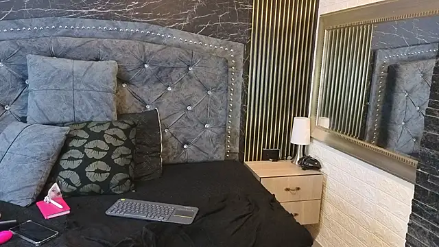 Snapshot of charlotte__G chatting on January 31, 2026, 7:11 pm charlotte G online show from January 31, 2026, 7:11 pm