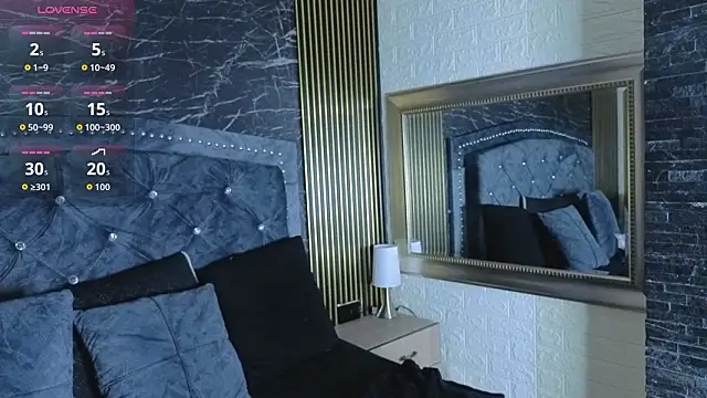 Snapshot of charlotte__G chatting on February 10, 2026, 11:03 am charlotte G online show from February 10, 2026, 11:03 am