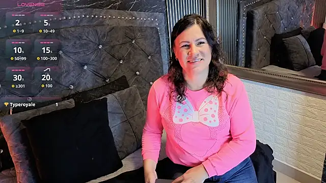 Snapshot of charlotte__G chatting on February 25, 2026, 10:25 am charlotte G online show from February 25, 2026, 10:25 am