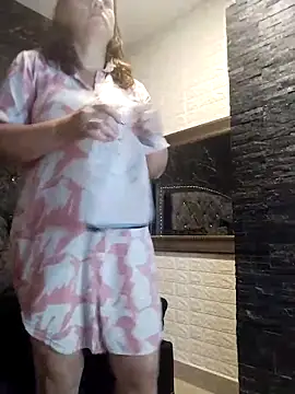 Snapshot of charlotte__G chatting on March 18, 2026, 10:18 am charlotte G online show from March 18, 2026, 10:18 am