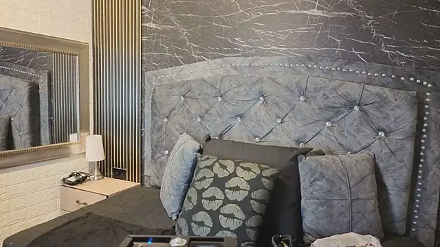 Snapshot of charlotte__G chatting on March 26, 2026, 11:05 am charlotte G online show from March 26, 2026, 11:05 am