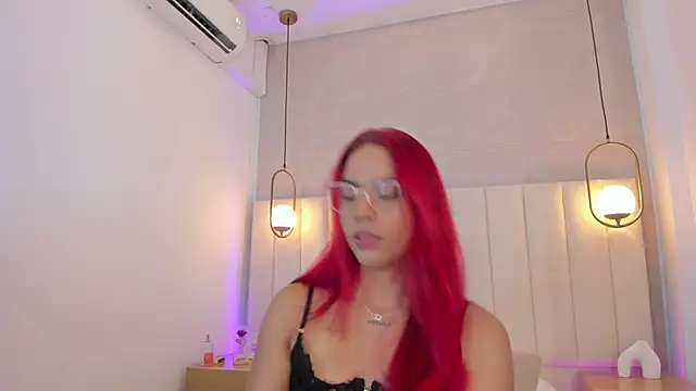 Snapshot of Scarlett_Morgan_ chatting on September 22, 2025, 8:11 pm Scarlett Morgan online show from September 22, 2025, 8:11 pm