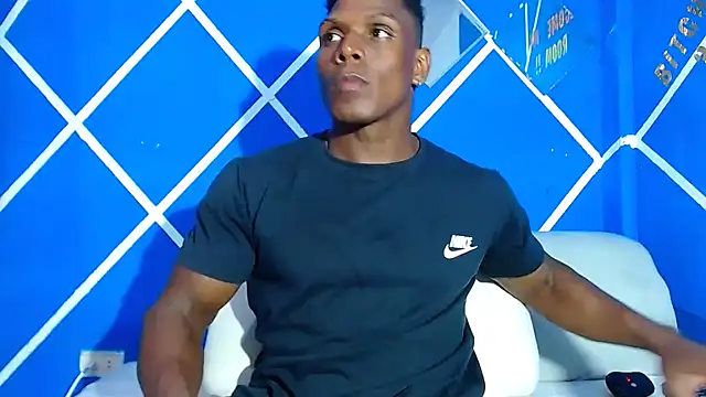 Snapshot of alexander_megan chatting on January 21, 2025, 3:48 am alexander megan online show from January 21, 2025, 3:48 am