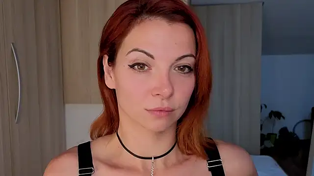 Snapshot of Lottalikes chatting on September 23, 2025, 7:33 am Lottalikes online show from September 23, 2025, 7:33 am