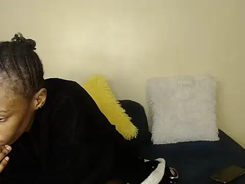 cutehavvy online show from March 15, 2026, 6:03 pm