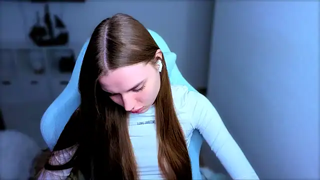 StellaLawless online show from October 29, 2025, 3:58 pm