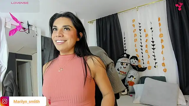 Snapshot of MarilynSmIith chatting on October 24, 2025, 11:50 am MarilynSmIith online show from October 24, 2025, 11:50 am