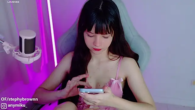 Snapshot of stephybrown chatting on January 30, 2025, 11:24 pm stephybrown online show from January 30, 2025, 11:24 pm