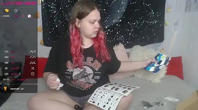 Snapshot of darling_tony chatting on December 13, 2024, 6:05 pm darling tony online show from December 13, 2024, 6:05 pm