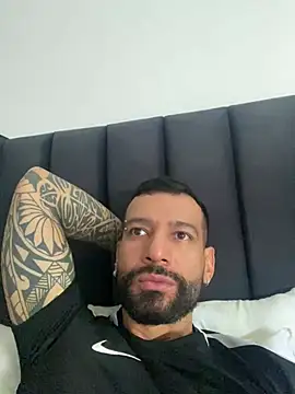 Snapshot of Yorby_Maxx1 chatting on March 22, 2025, 5:09 pm Yorby Maxx1 online show from March 22, 2025, 5:09 pm