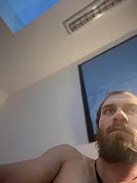 Snapshot of pervy_devil chatting on December 19, 2024, 8:45 am pervy devil online show from December 19, 2024, 8:45 am