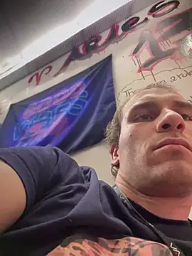 Snapshot of pervy_devil chatting on January 1, 2025, 5:11 pm pervy devil online show from January 1, 2025, 5:11 pm