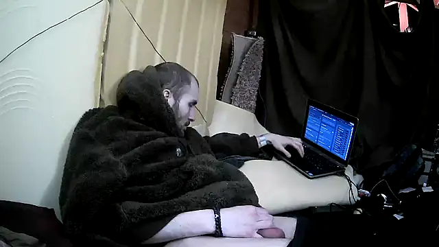 Snapshot of pervy_devil chatting on March 1, 2025, 12:12 pm pervy devil online show from March 1, 2025, 12:12 pm