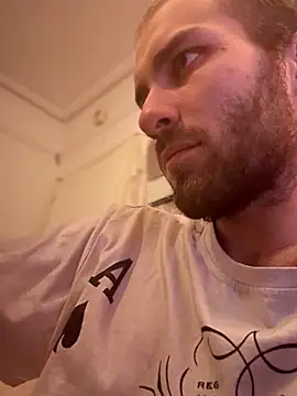 pervy devil online show from December 4, 2025, 4:27 pm