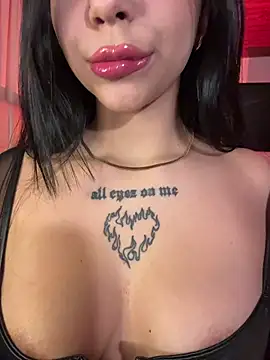 Snapshot of eva_elifee chatting on October 24, 2025, 3:14 am eva elifee online show from October 24, 2025, 3:14 am