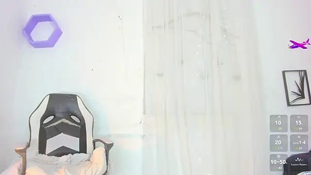  RedMoon online show from October 25, 2025, 8:47 pm