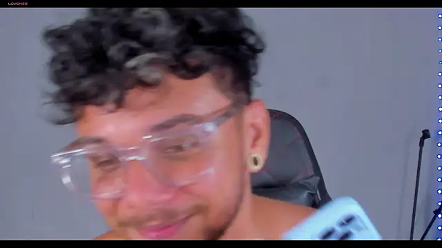 kenintoro online show from March 10, 2026, 10:59 pm