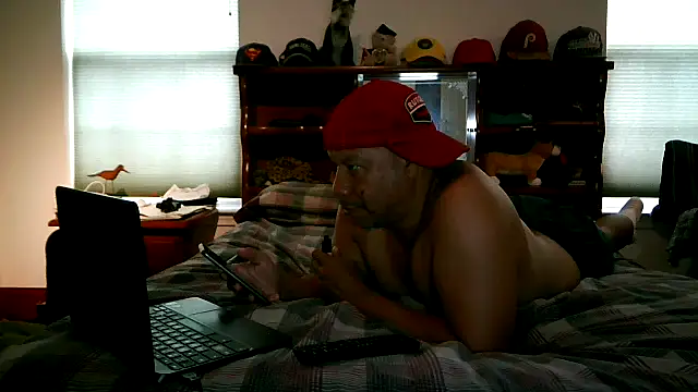 Snapshot of pimpdaddy4ever chatting on September 30, 2025, 4:23 pm pimpdaddy4ever online show from September 30, 2025, 4:23 pm
