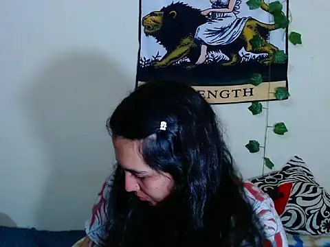 sweetiee mary online show from November 30, 2025, 8:02 pm