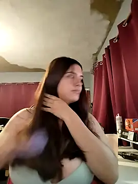 Carandrew online show from December 16, 2025, 4:28 am