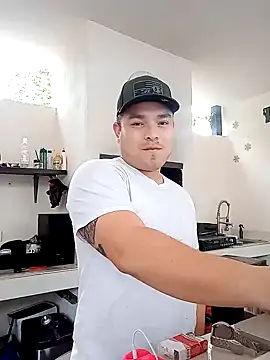 DirtyRcride online show from December 3, 2024, 5:45 pm