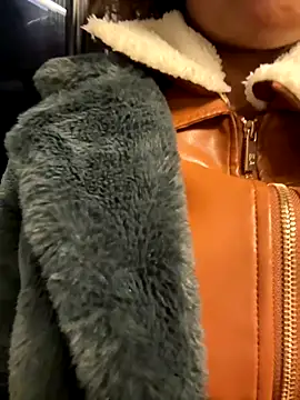 Black Dolll online show from November 7, 2025, 10:15 am