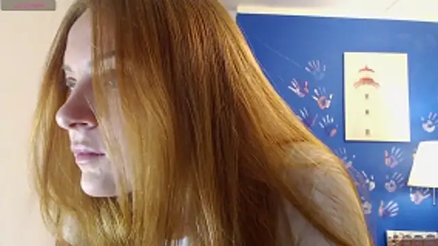 MILA HARRIS online show from December 19, 2025, 7:43 pm