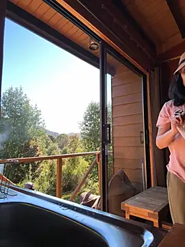 Snapshot of Reinacatchile chatting on November 22, 2025, 9:14 pm Reinacatchile online show from November 22, 2025, 9:14 pm