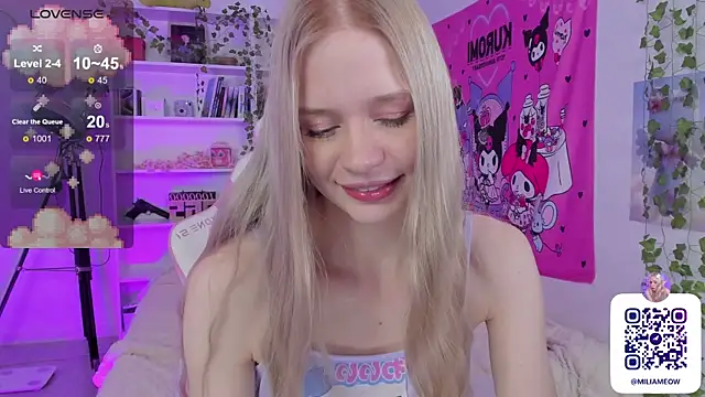 Snapshot of Milia_Parker chatting on February 10, 2025, 2:52 am Milia Parker online show from February 10, 2025, 2:52 am