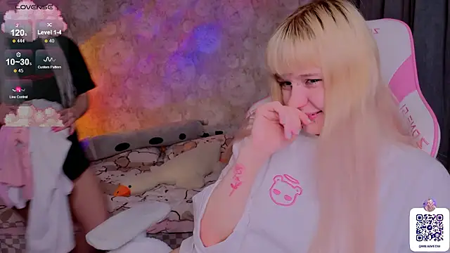 Milia Parker online show from March 7, 2026, 8:17 pm