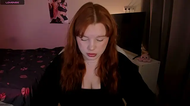  Lisa x online show from December 19, 2024, 8:13 am