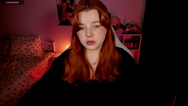  Lisa x online show from October 19, 2025, 3:45 pm