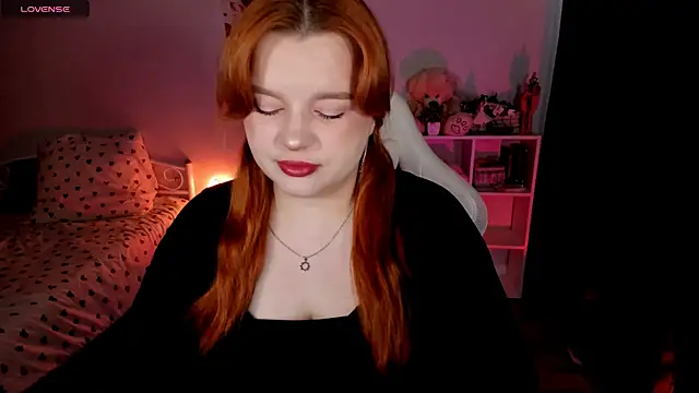  Lisa x online show from October 27, 2025, 5:22 am