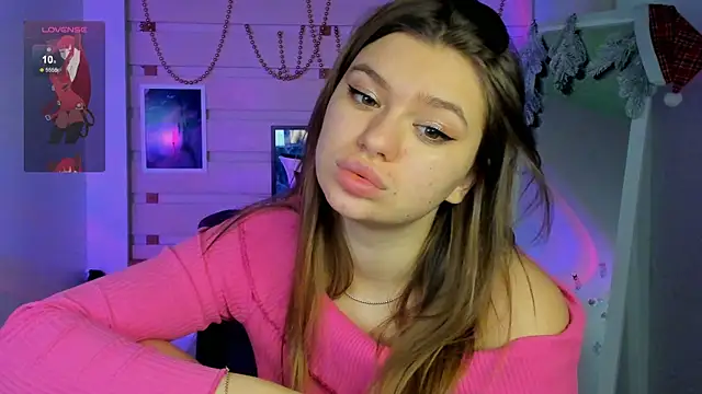 Snapshot of Josephine_Kiss chatting on December 12, 2024, 4:04 am Josephine Kiss online show from December 12, 2024, 4:04 am