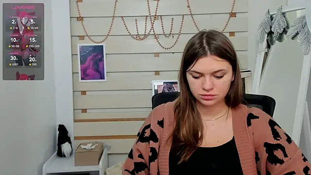 Snapshot of Josephine_Kiss chatting on January 10, 2025, 2:13 pm Josephine Kiss online show from January 10, 2025, 2:13 pm