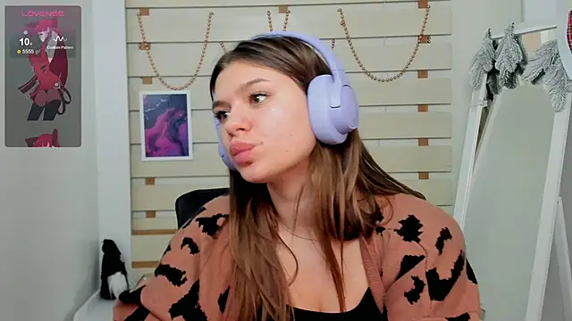 Snapshot of Josephine_Kiss chatting on January 11, 2025, 5:40 pm Josephine Kiss online show from January 11, 2025, 5:40 pm