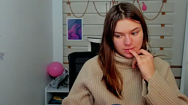 Snapshot of Josephine_Kiss chatting on February 12, 2025, 7:35 pm Josephine Kiss online show from February 12, 2025, 7:35 pm